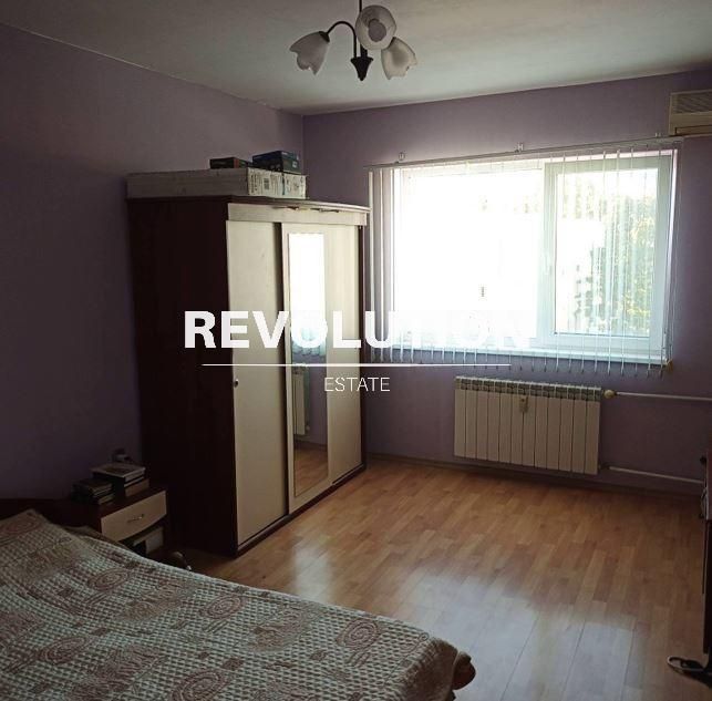 Продава се Тристаен апартамент в Варна, Младост 2 - 84 кв.м за 1667 €/кв.м - Снимка #8