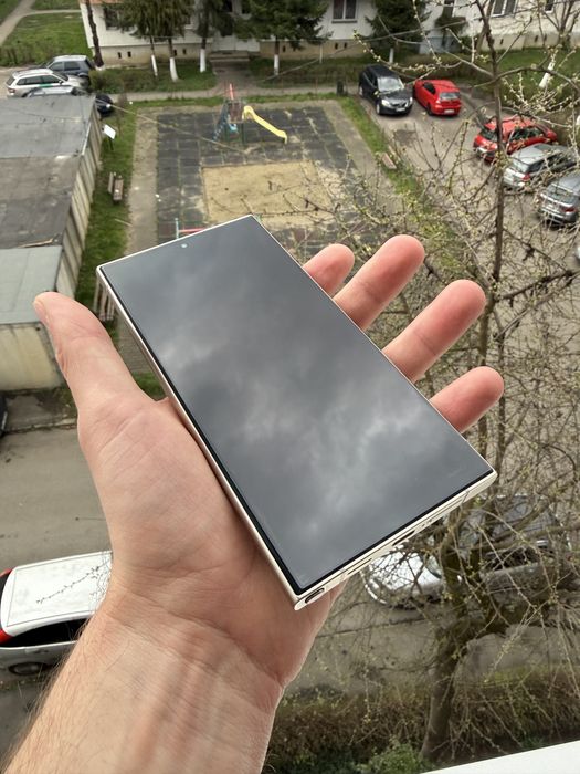 Samsung Galaxy S24 Ultra 256Gb Natural Titanium