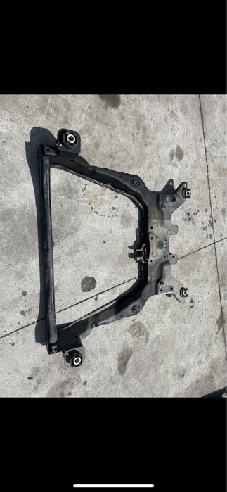 Cadru motor Ford Mondeo mk5 / jug / calandru