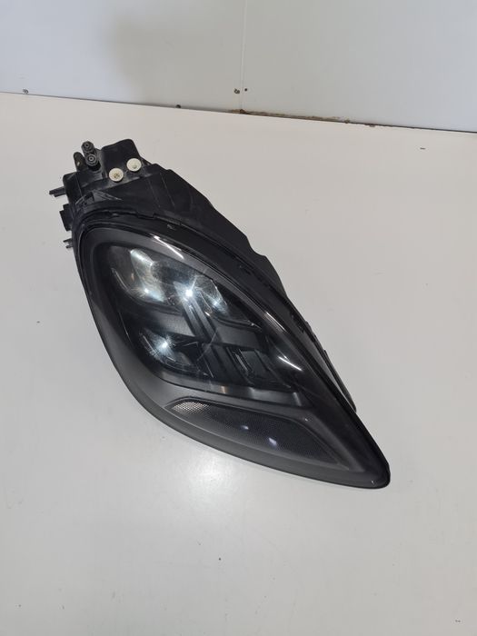 Far dreapta Full led Matrix Porsche Cayenne 9Y0.941.036.J/an-2018-2022