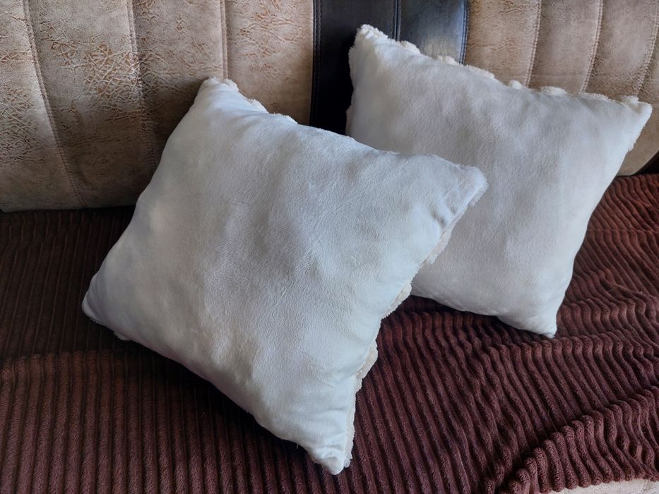 Продам декоративные подушки для дивана