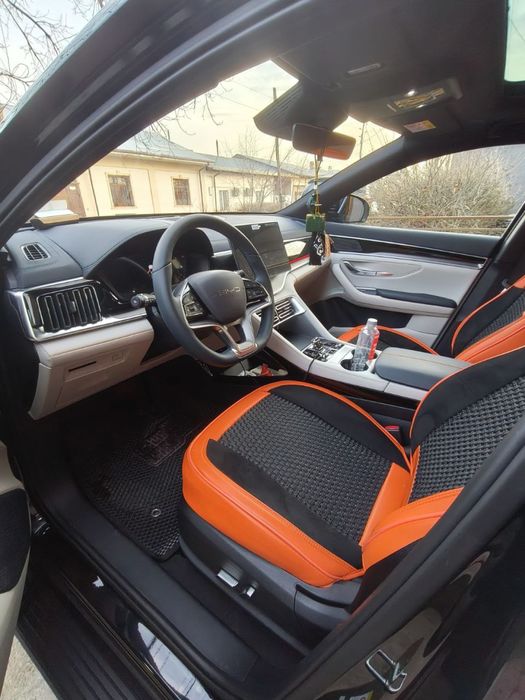 Машина гибрид BYD