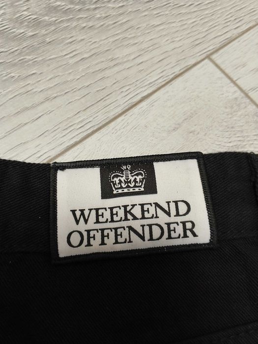 Черные прямые джинсы Weekend Offender