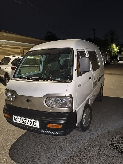 Damas (Combi) srochna sotiladi