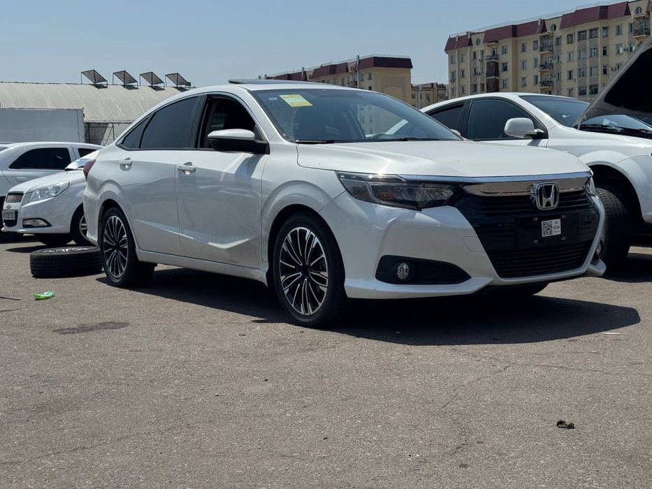 Honda crider 1.0 T  7000 km