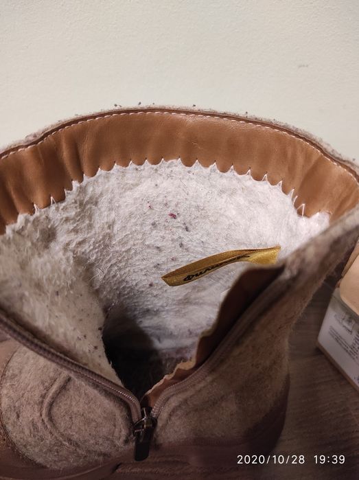 Продам валенки на девочку