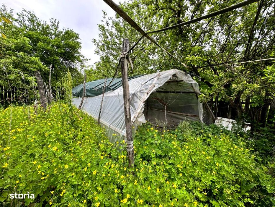 casa cu baie proprie si teren 2060mp in Perisor, zona de poveste!