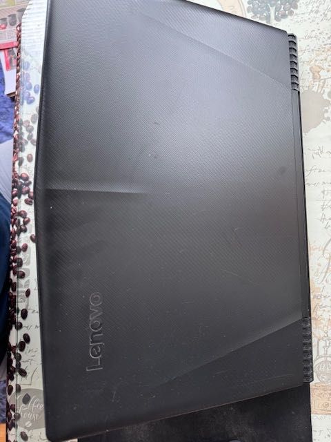 Laptop Lenovo Legion y520