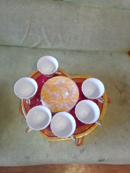 Продам набор посуды за 5800тнг.