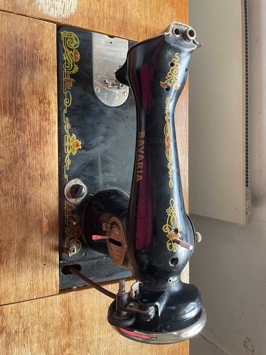 Крачна шевна машина