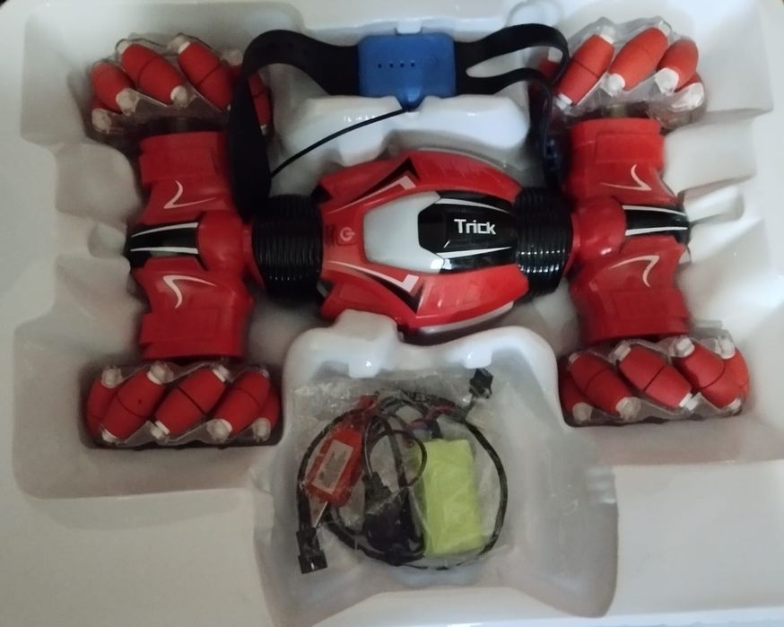 Машинка  на радиоуправлении