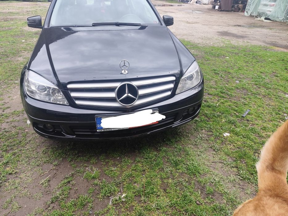 Mercedes Benz c 200 vind sau schimb cu microbuz 8+1