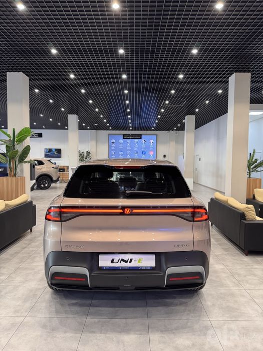 Changan UNI-E COMFORT - электромобиль