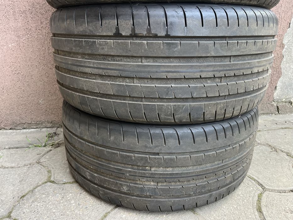Vand 4 anvelope vara 235/40 R18, Good Year, DOT 2019! 6mm profil ramas