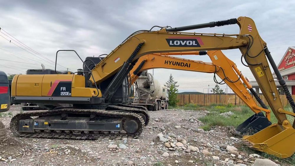 Арена Экскаватор трактор Экскаватор гусеничный