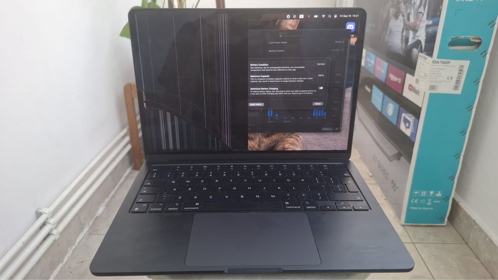 Vand/Schimb Macbook Air M2