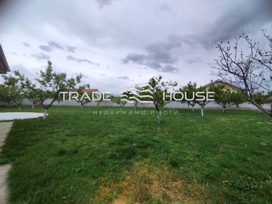 Дава се под наем Къща в с. Костиево, Област Пловдив - 145 кв.м за 800 € - Снимка #10