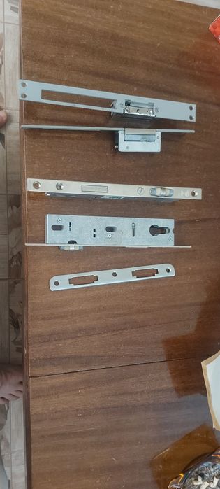 Брави Гардиан и O&C 12 волта автоматични