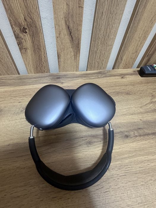 Airpods Max 1 st gen