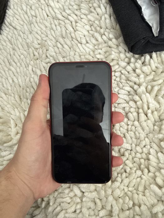 Продаю айфон хр,64гб