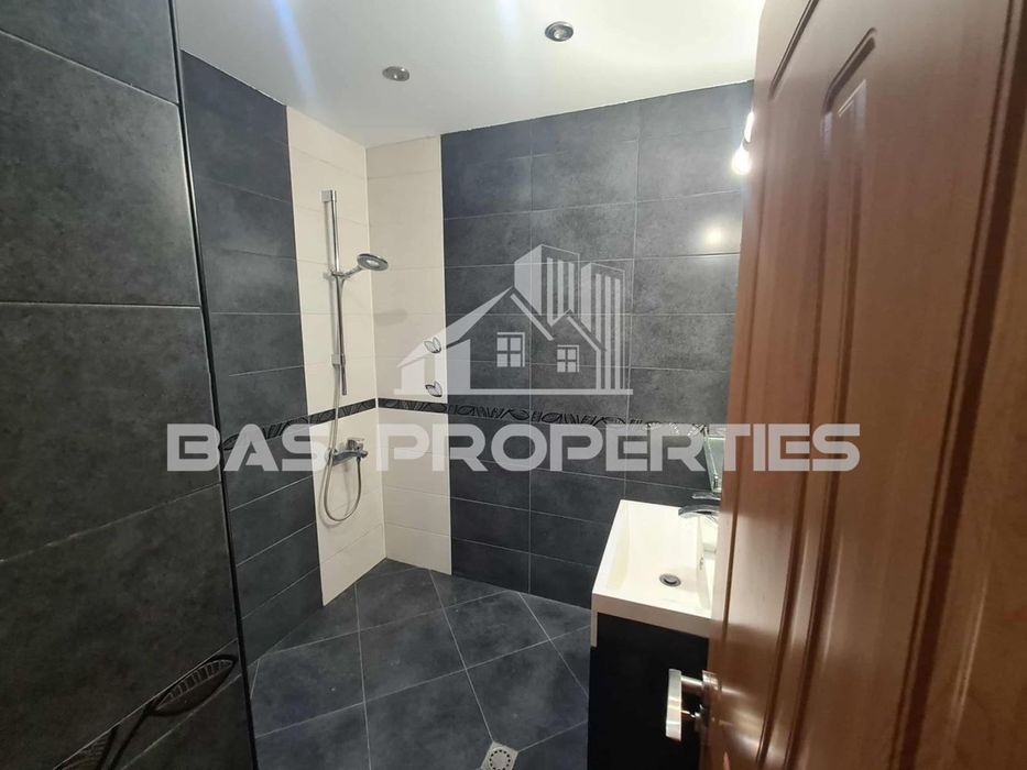 Продава се Тристаен апартамент в София, Люлин 6 - 113 кв.м за 1205 €/кв.м - Снимка #6