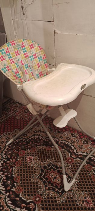 Продам детский столик