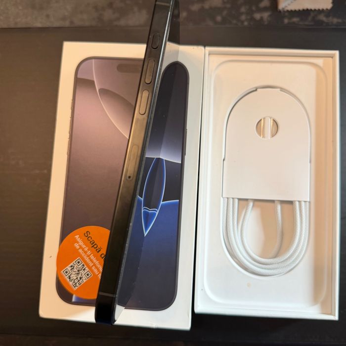 iPhone 16 Pro Max 256gb - Titanium Black, impecabil