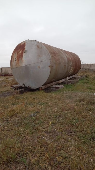 Бочка резервуар 50-60 кубов
