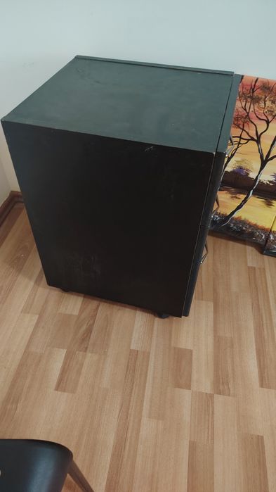Șifonier,   masa extensibila  6 pers, rollbox pt birou.