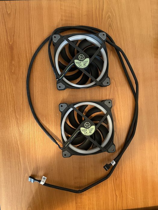 лот вентилатори /140mm,120mm /Corsair/Thermaltake