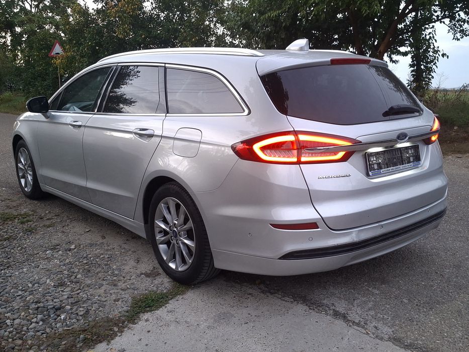 FORD Mondeo 2020 — imagine 3