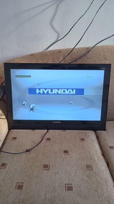 Телевизор 24 инча