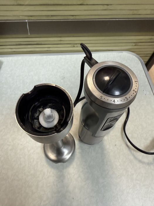 Ръчен пасатор Arendo