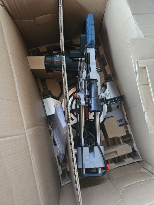 Circular Bosch GCM 80 SJ