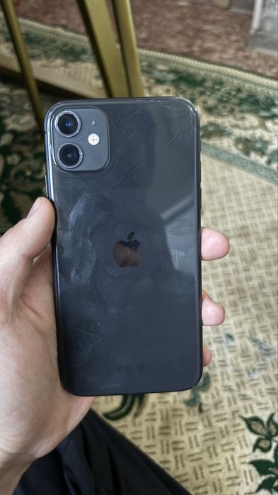 Продам айфон 11…
