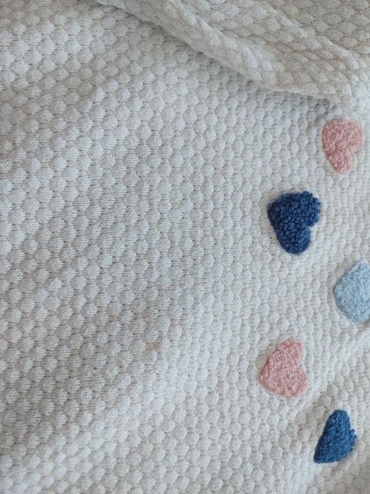 Отдам кофту H&M.