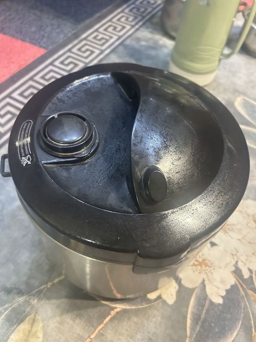 Мультиварка Редмонд