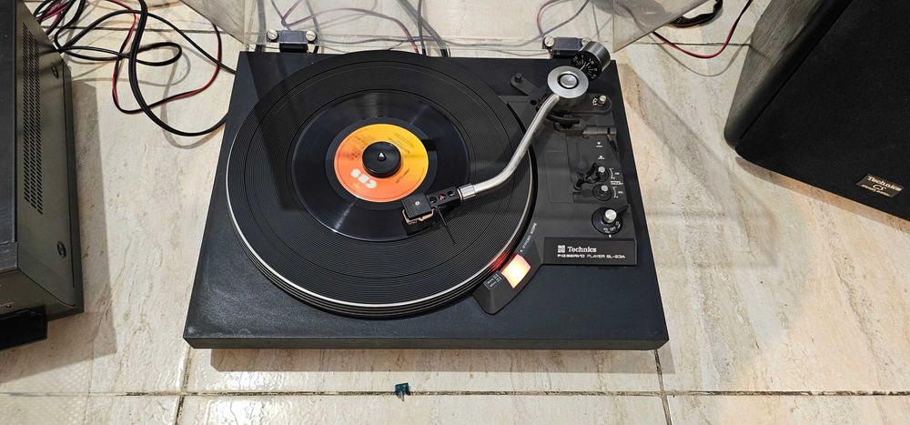 Pickup Technics SL-23A sau Technics SL-Q33 Direct Drive cu test video!
