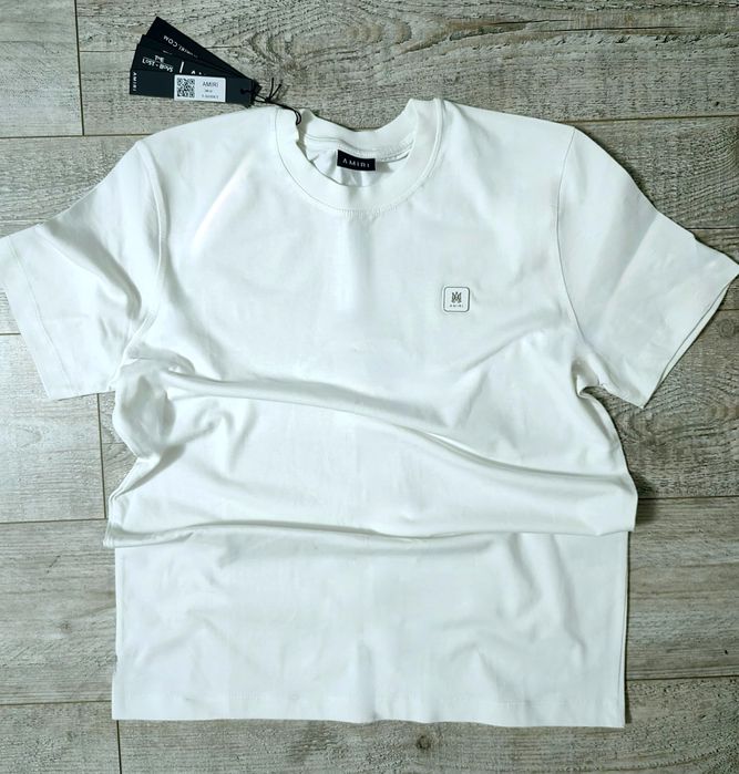Tricou Amiri.Calitate luxury. Model deosebit.Toate marimile dis.