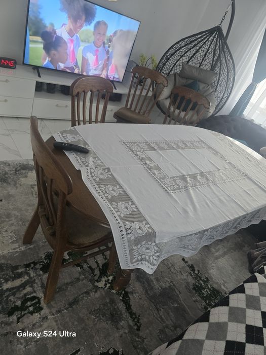 Masă de bucătărie, extensibilă