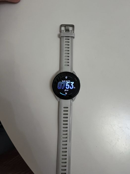 Часы Garmin forerunner 165