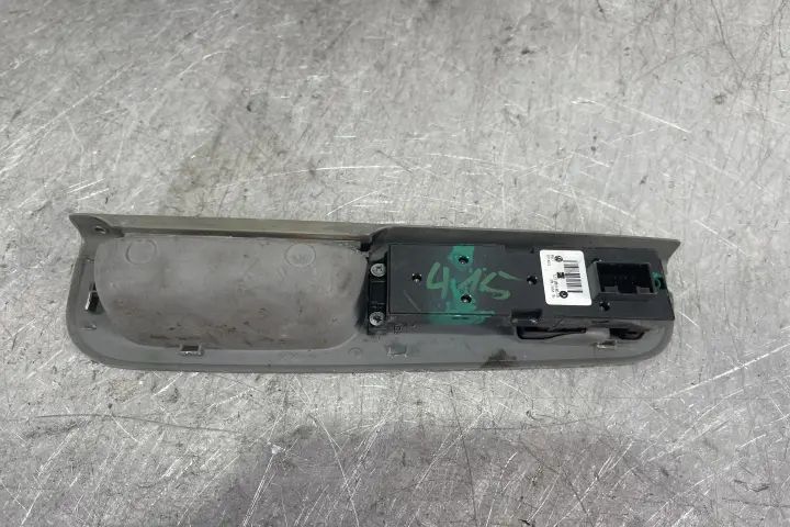 Butoane geam sofer 1J3959857B / 1J3959857B Volkswagen VW Passat 2001