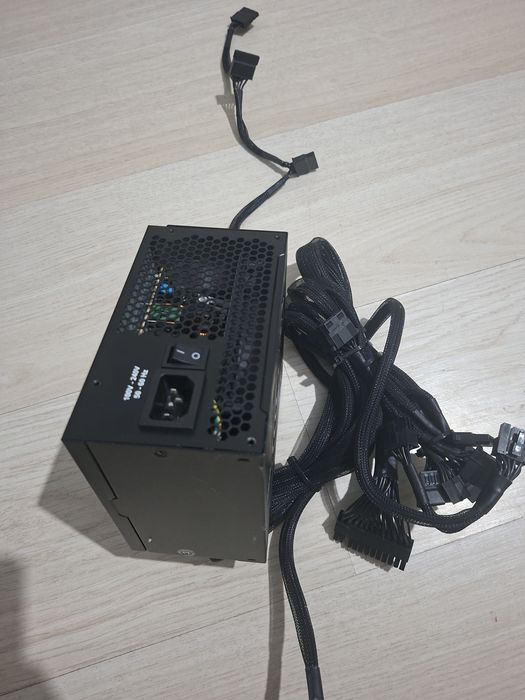 Блок питания evga 750w