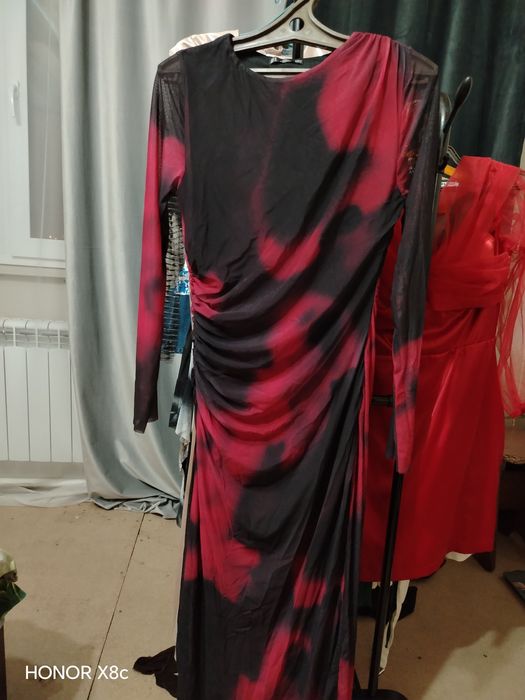 Вечерние платья большой выбор