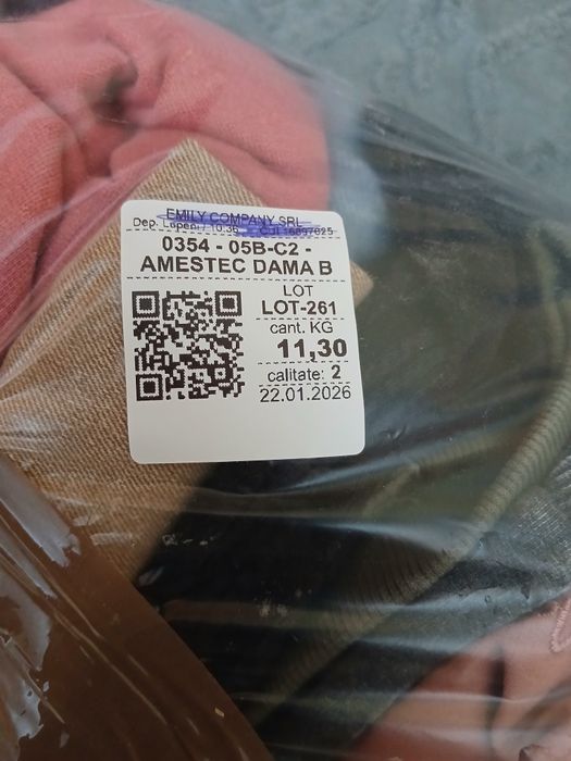 Haine second hand  la sac 50 lei sacul