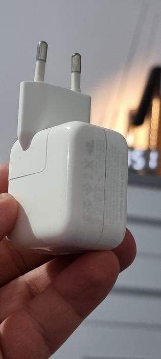 Incarcator original ipad 12W