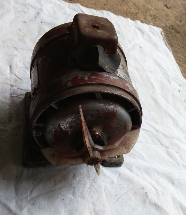 Электродвигатель