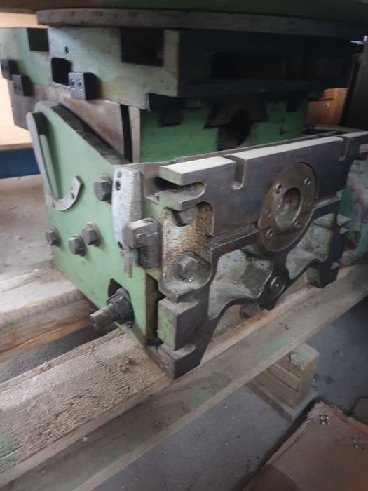 Синусова маса за фреза