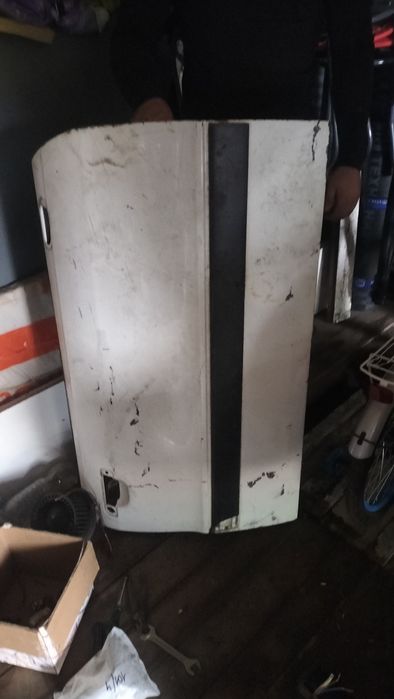 Продам дверь от Audi 80