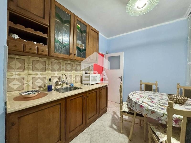 Продава се Тристаен апартамент в София, Младост 4 - 88 кв.м за 1304 €/кв.м - Снимка #1